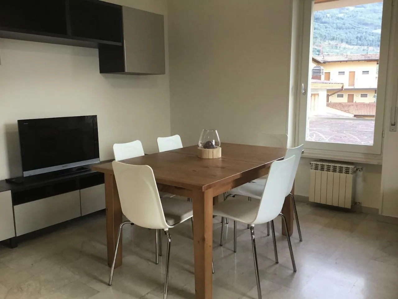 Casa Claudia contacts
